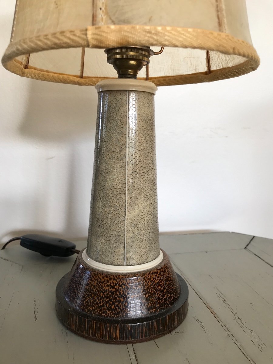 Lampe De Clement Rousseau Art Nouveau Art Déco époque XX ème Ivoire Et Galuchat-photo-1