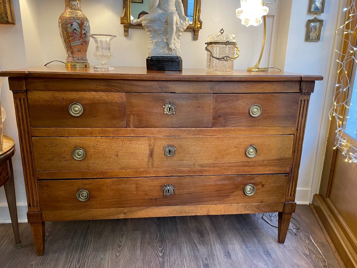 Ancienne Commode Directoire En Noyer Fin Du XVIII ème Siècle Louis xvi-photo-2