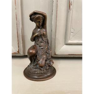 Old Small Bronze Showcase Venus In The Bath, XIXth Century, Statue Sculpture Curiosity