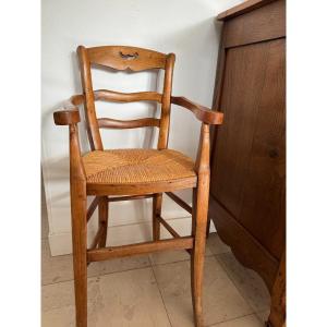 Old Child's High Chair In Cherry Wood, XIX Eme Century Popular Art