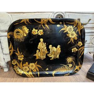 Ancien Plateau En Tôle Peinte Aux Motifs  De Chinois Fin XIX Eme Siècle Rehaussé Or Chine 