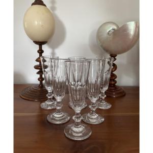 6 flutes à champagne anciennes en cristal taillé epoque XIX eme siecle à rapprocher de Baccarat