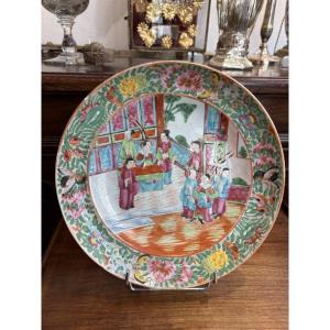 Antique Canton Porcelain Plate, China, Circa 1820, 19th Century, With A Children's Design