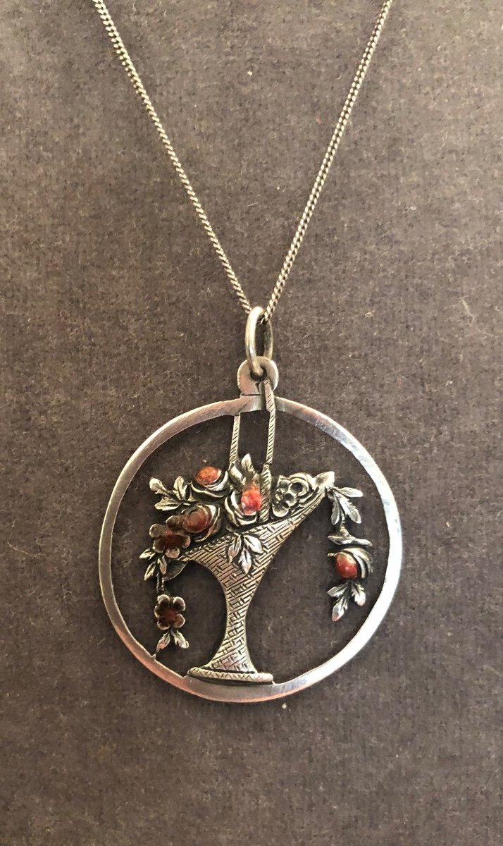 Basket Pendant 