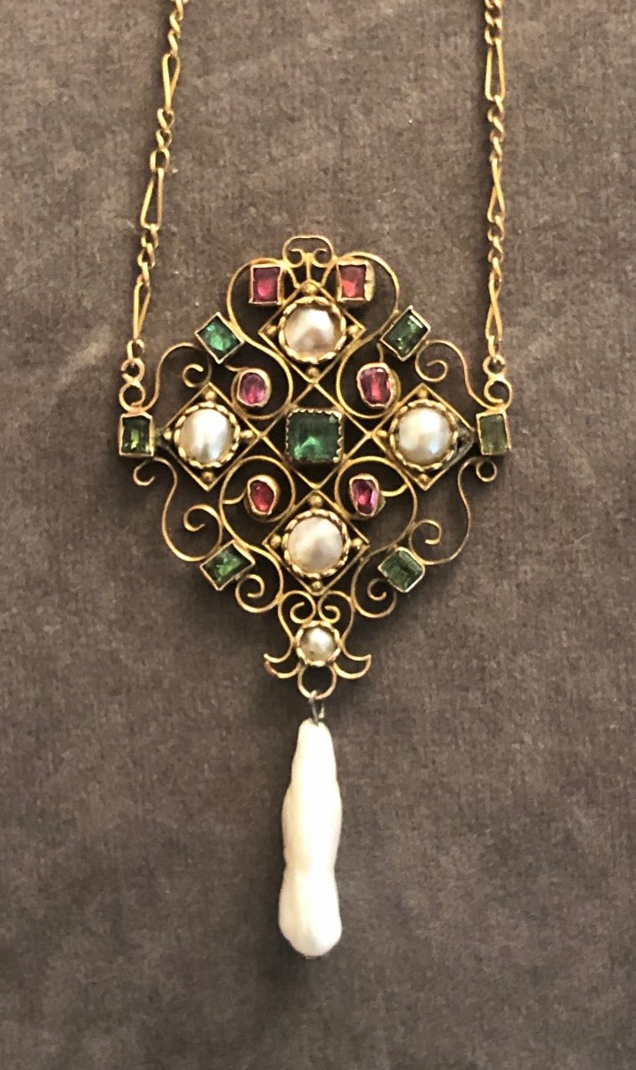 Gold Pendant, Emeralds, Garnets; Beads-photo-2