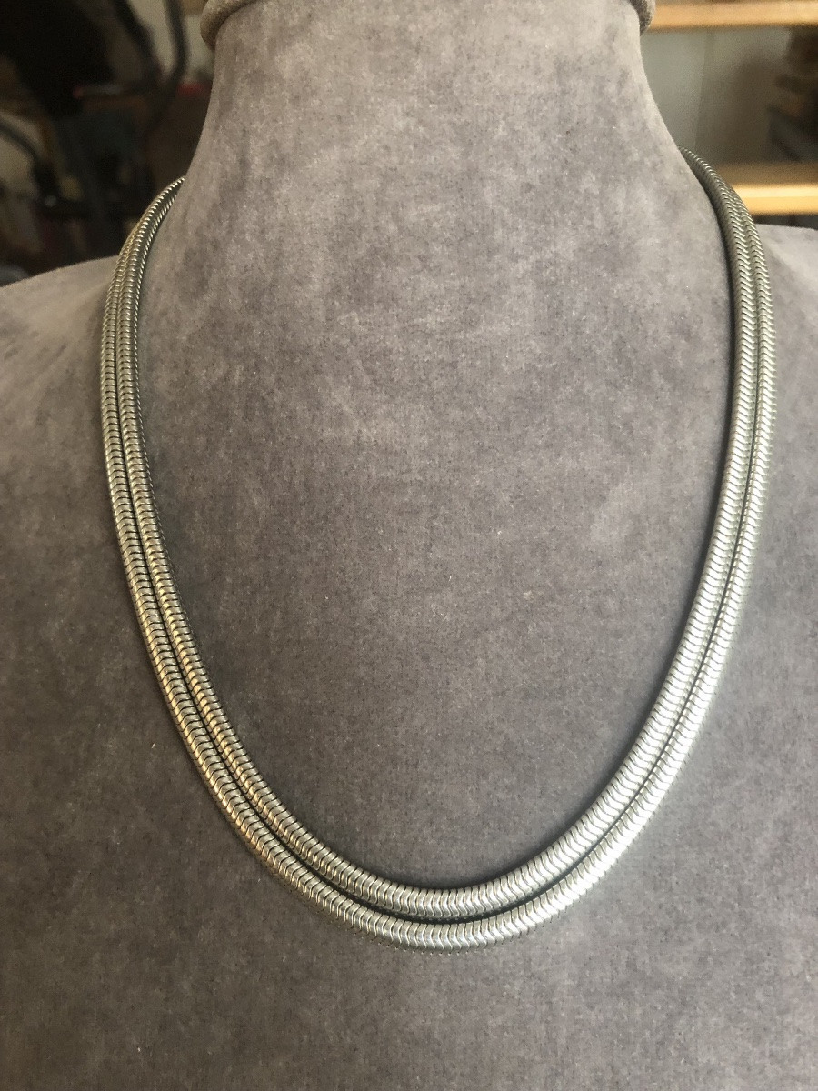 Chrome Snake Mesh Necklace -photo-2