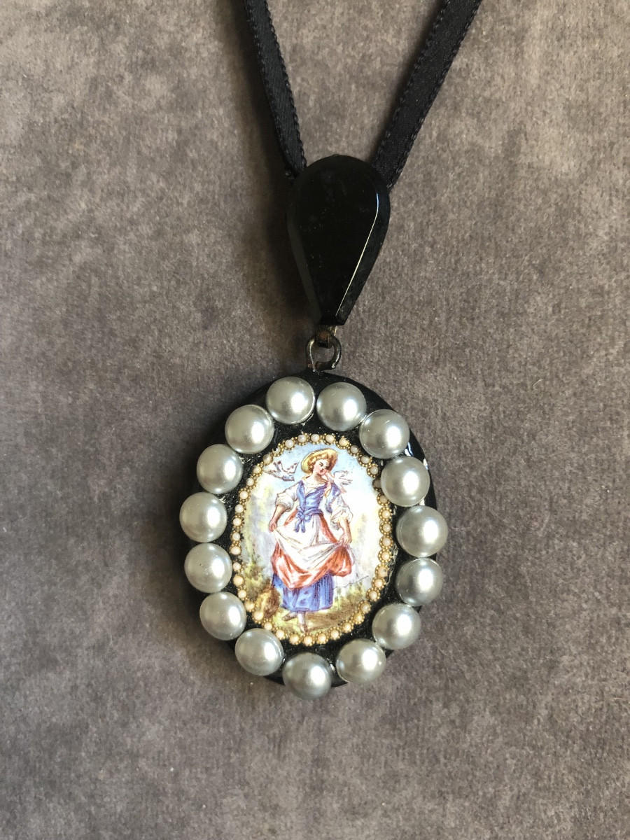 Pendant - Reliquary 