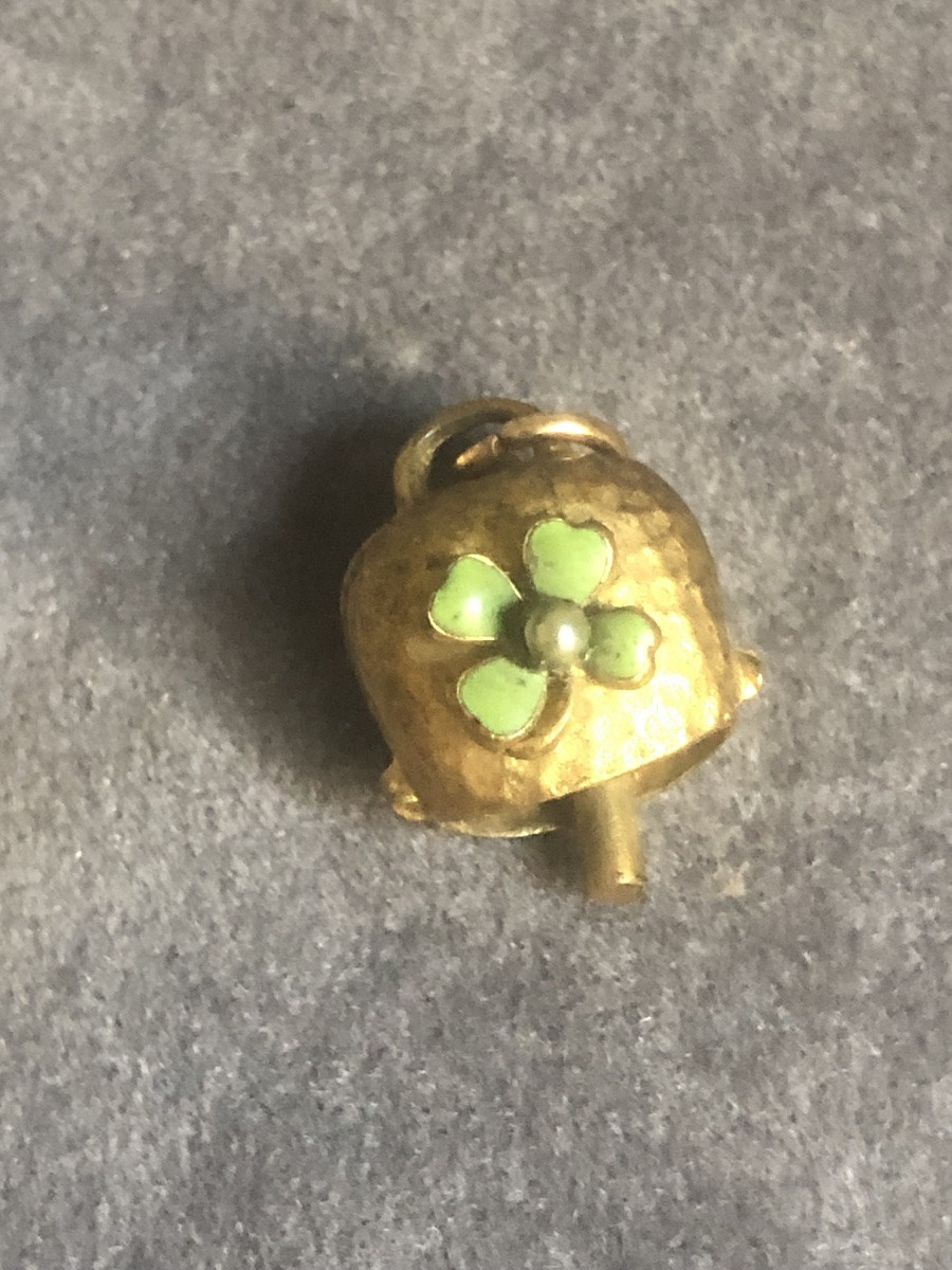 Lucky Charm -photo-1