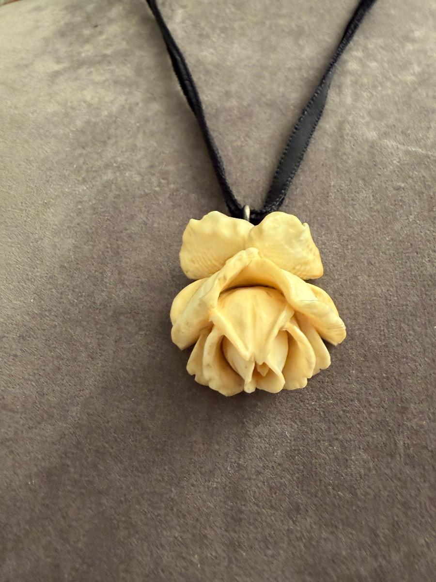 Rose Pendant From Dieppe -photo-4