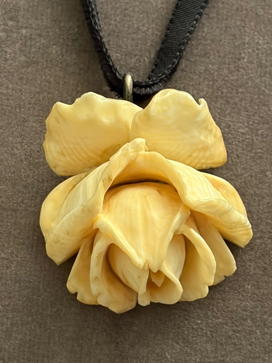 Rose Pendant From Dieppe 