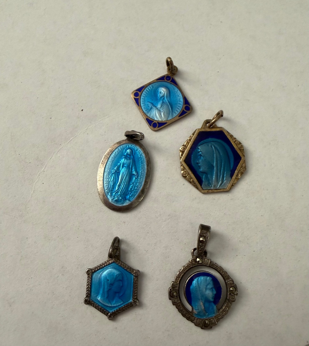 Lot Of Religious Medals -photo-3