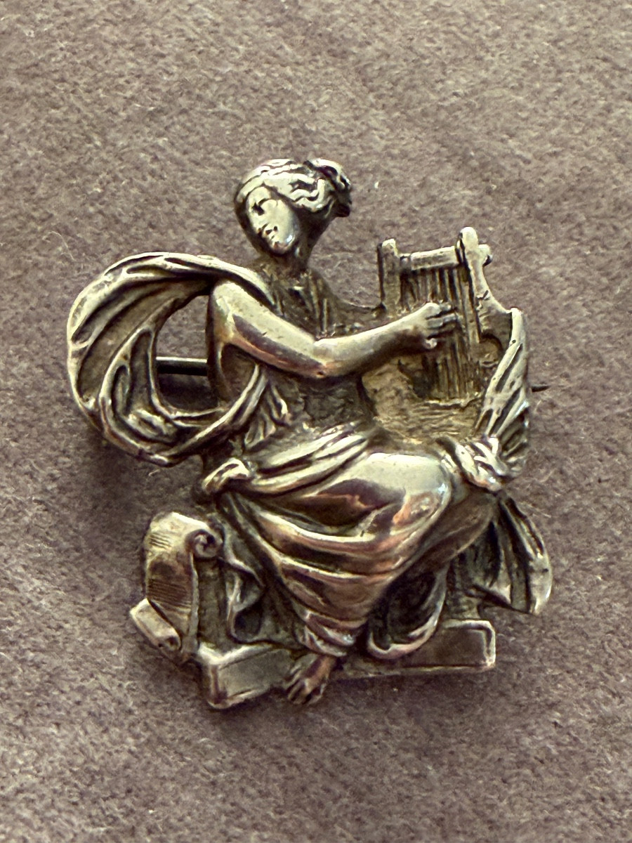 Broche Déesse grecque argent 