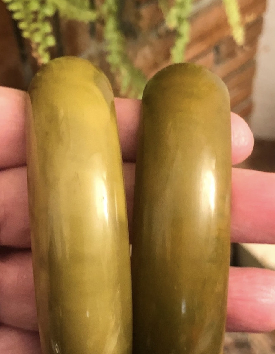 Deux bracelets Bakelite -photo-2