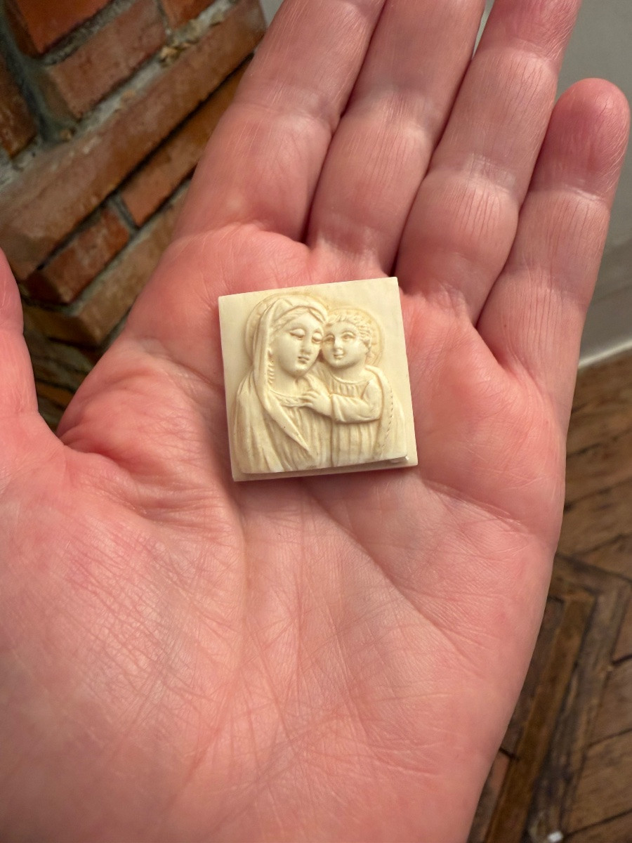 La vierge et l’enfant ivoire -photo-3