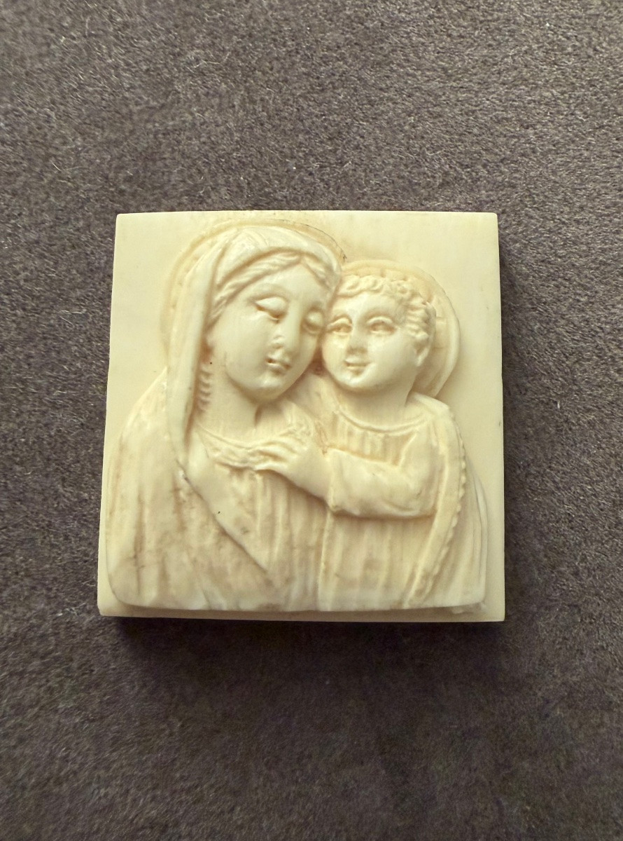 La vierge et l’enfant ivoire -photo-3