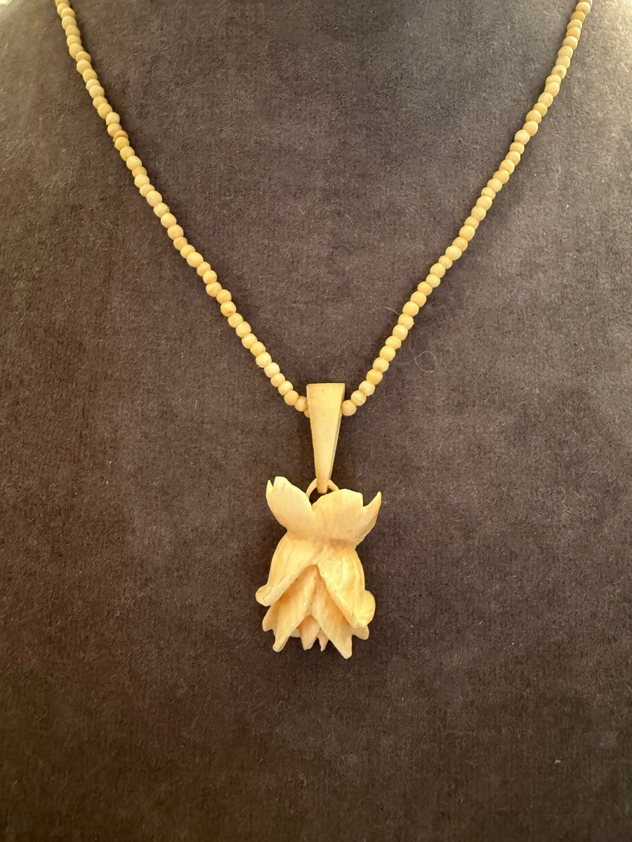 Small Pink Necklace-photo-2
