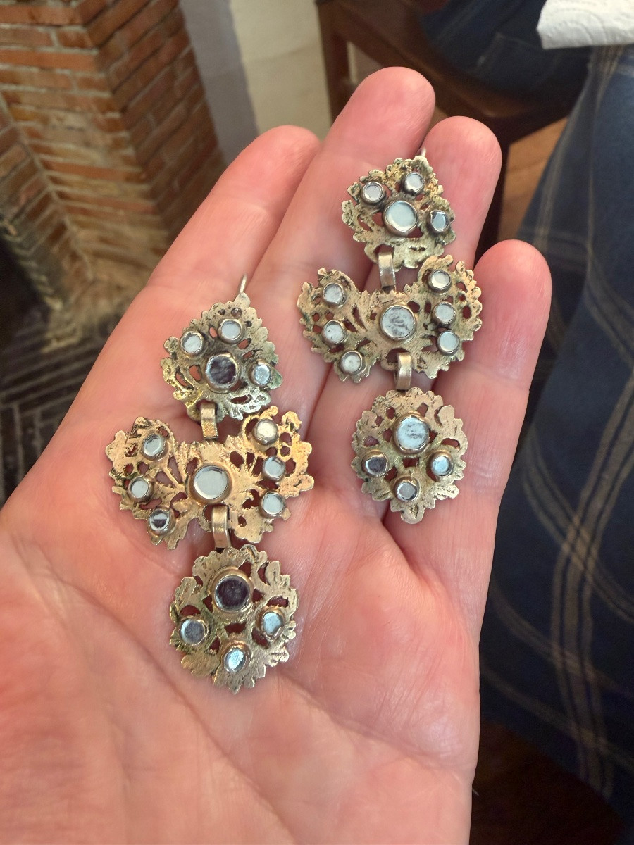 Antique Earrings-photo-2