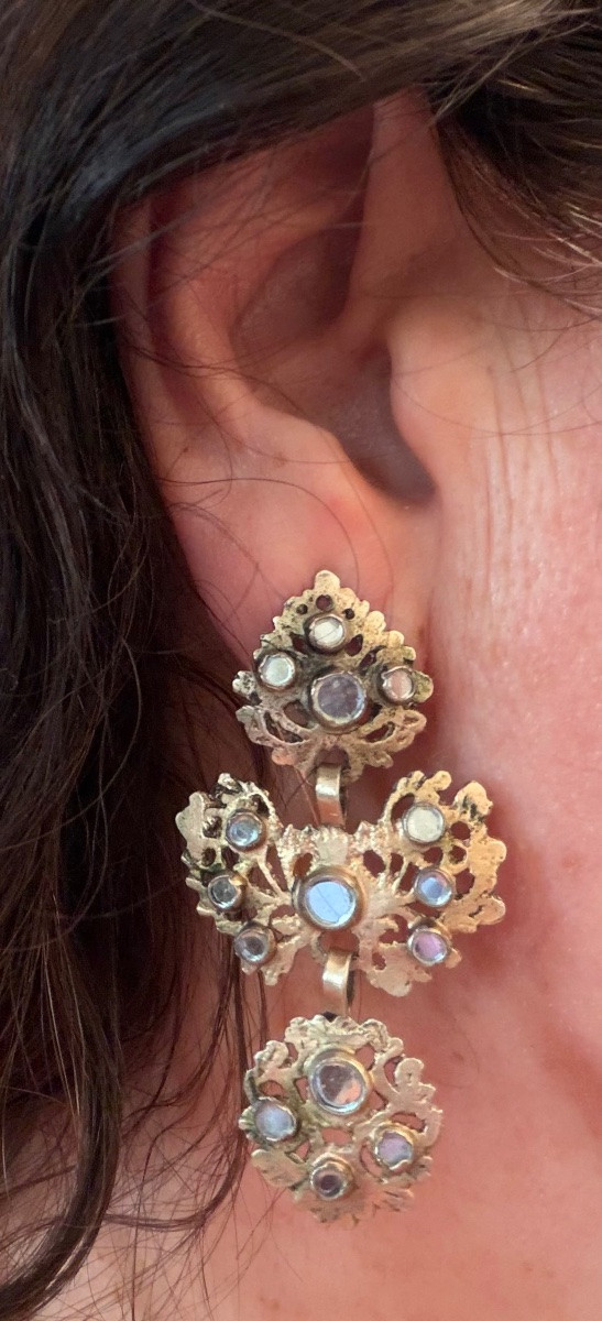 Antique Earrings-photo-3
