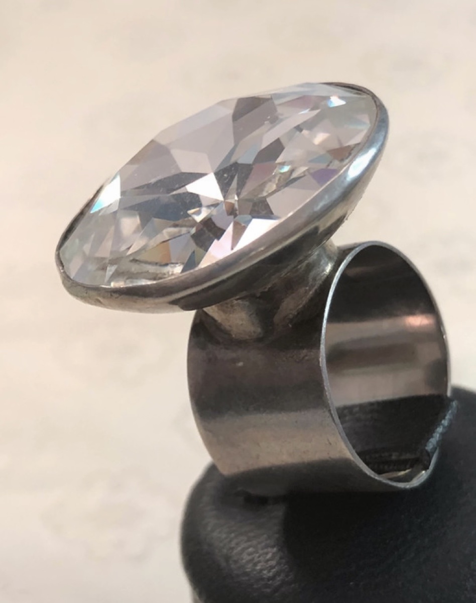 Grosse bague argent /cristal