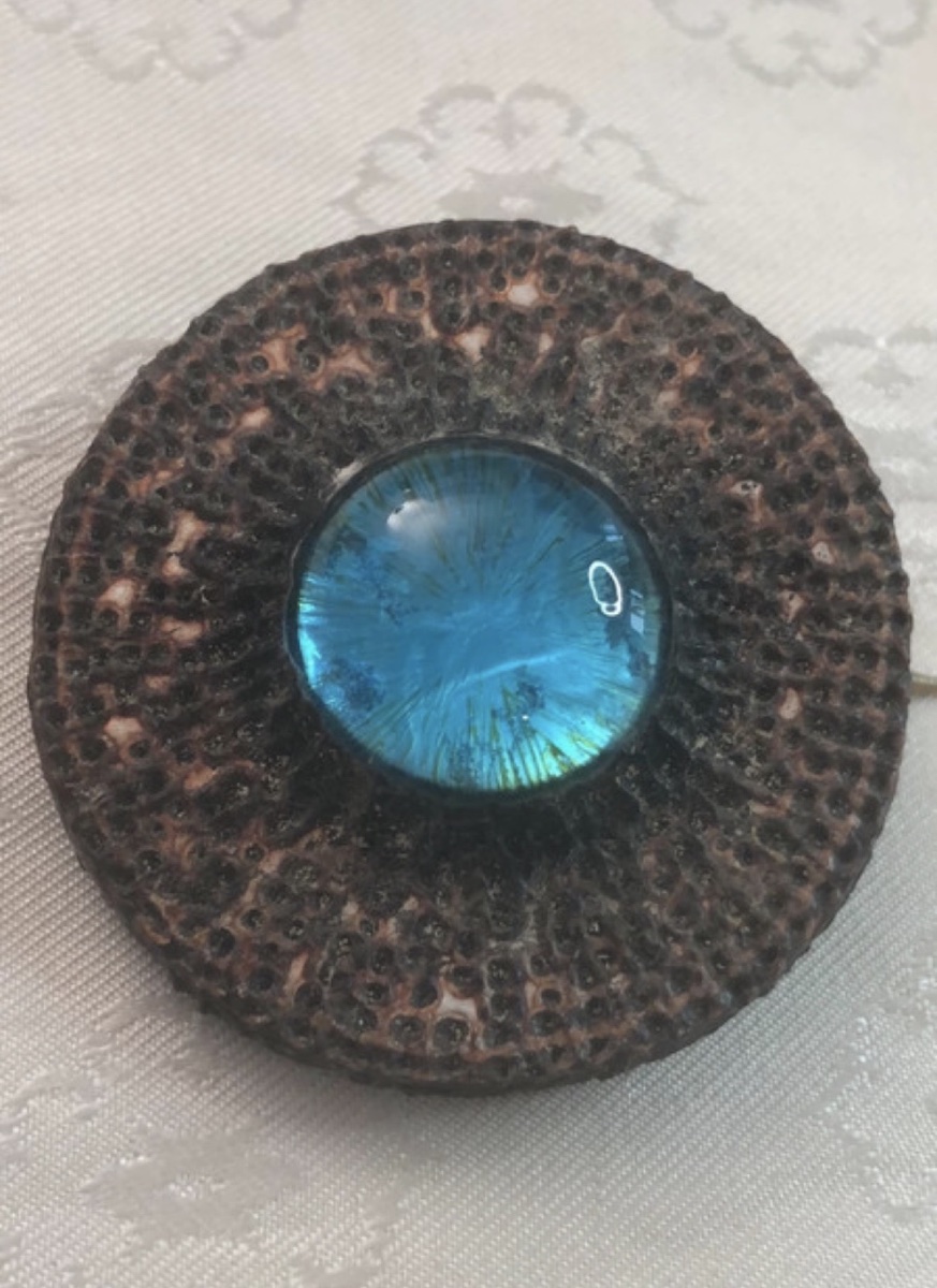 Talosel Brooch -photo-1