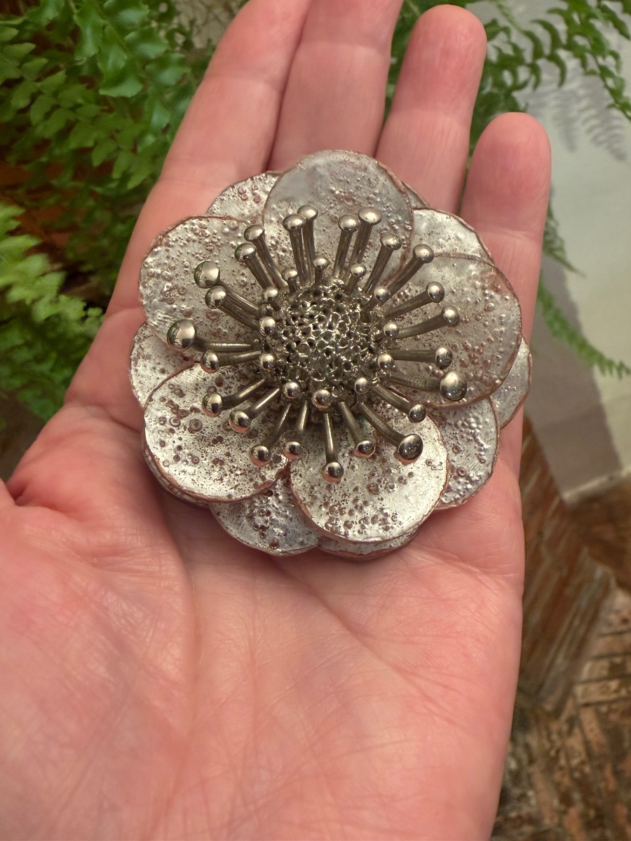 Talosel Flower Brooch -photo-2