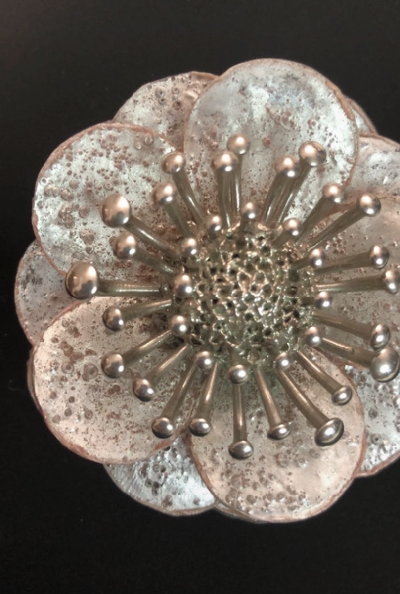 Talosel Flower Brooch -photo-3
