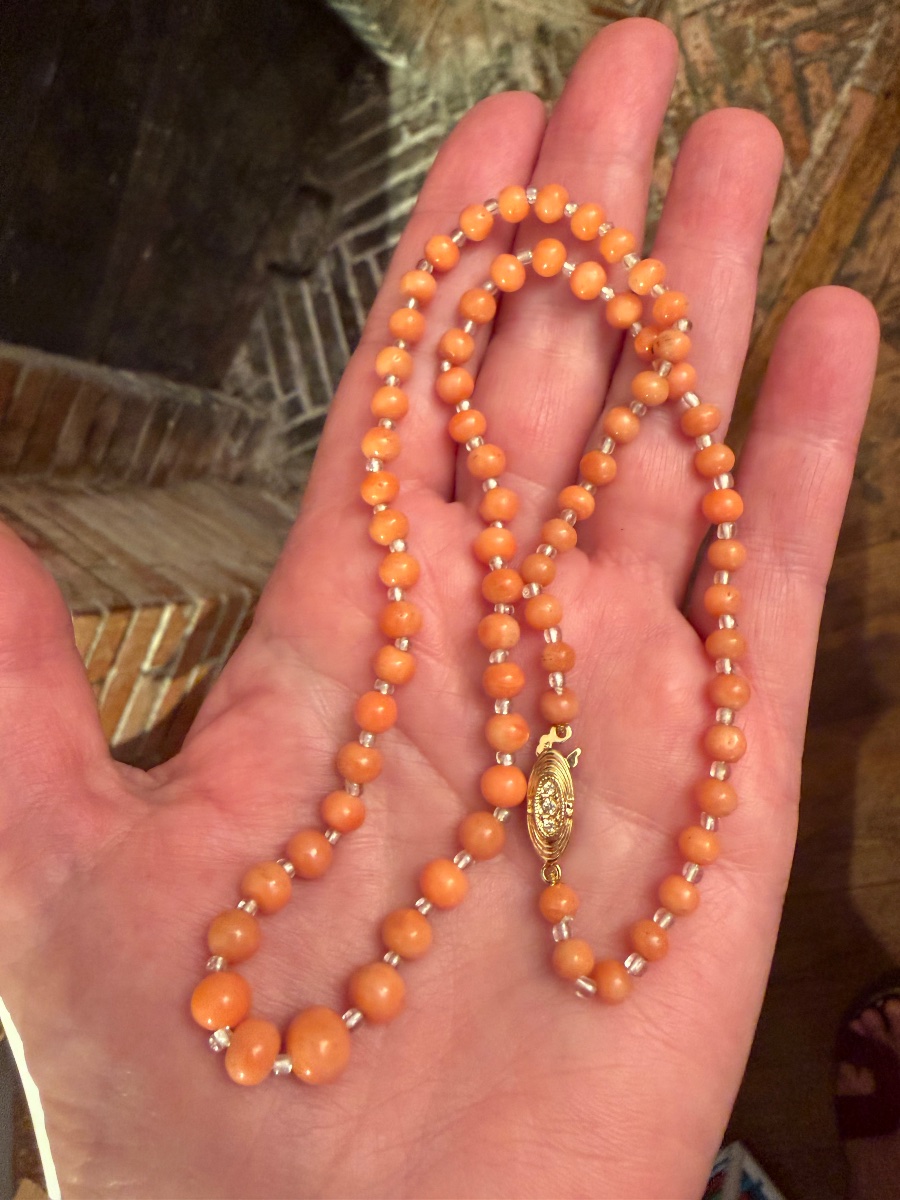 Angel Skin Coral Necklace -photo-4