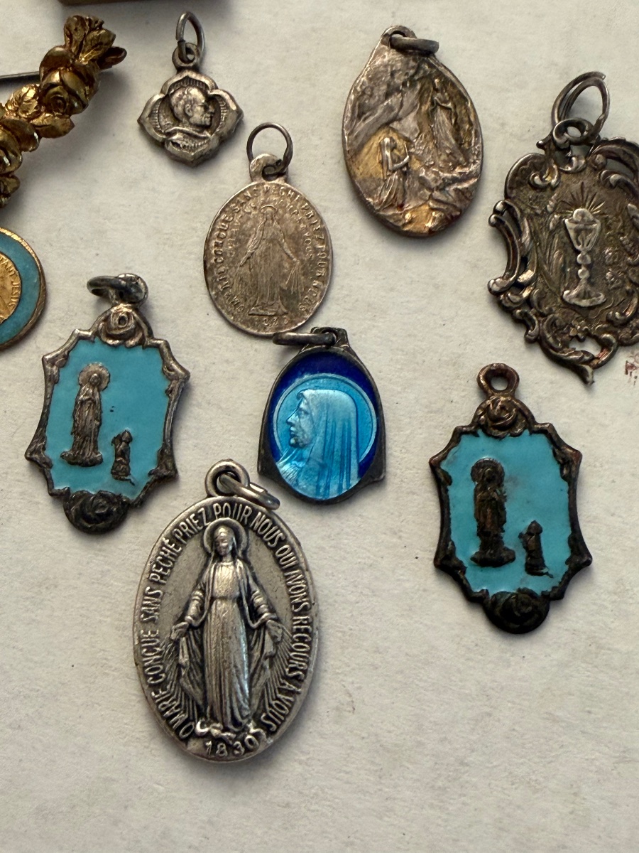 Set Of Religious Medals -photo-2
