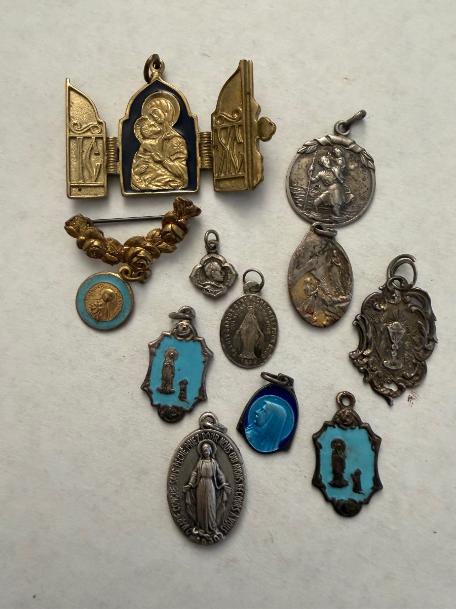 Set Of Religious Medals -photo-3