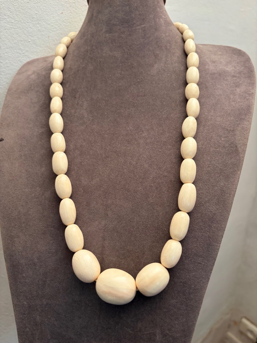Large Antique Ivory Necklace -photo-4