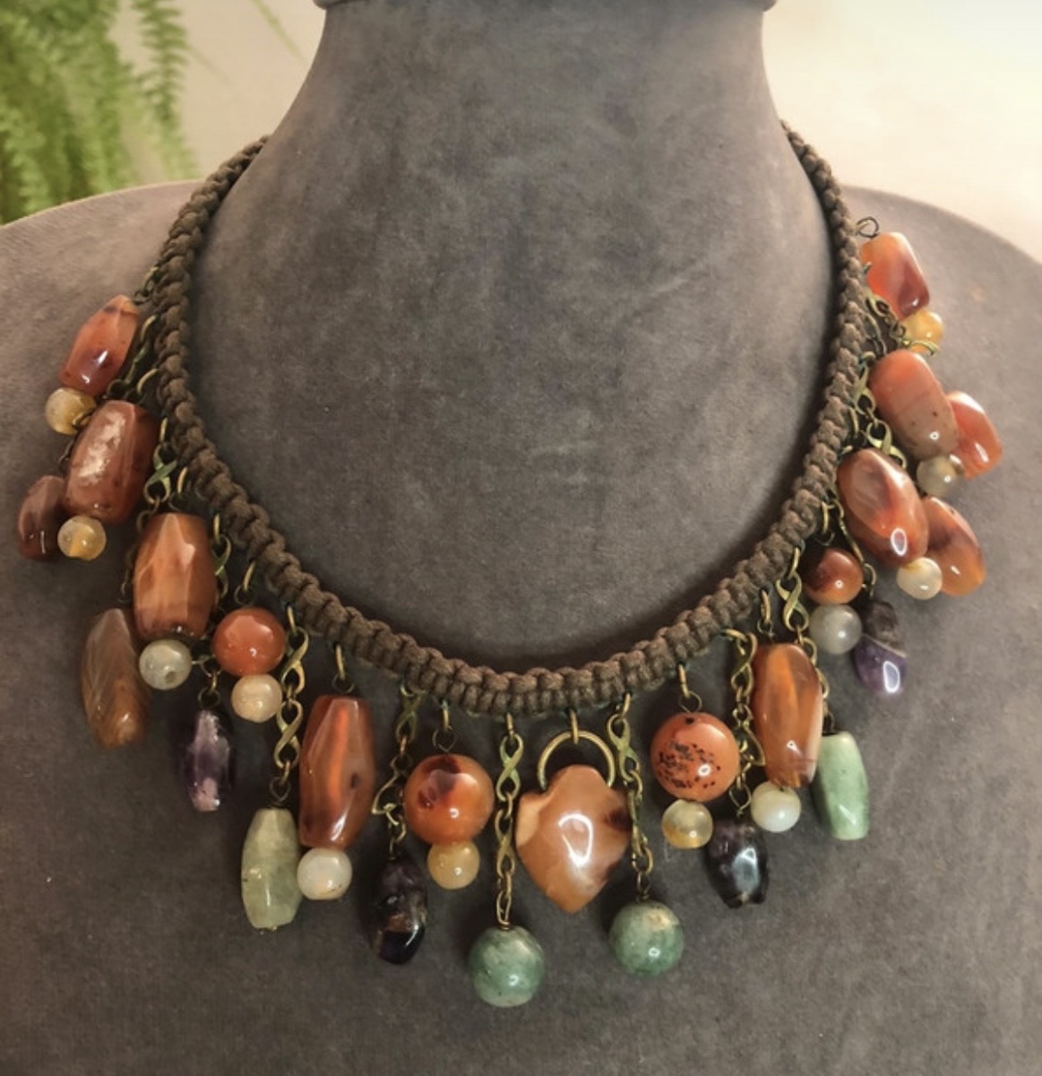 Collier pierres vintage 