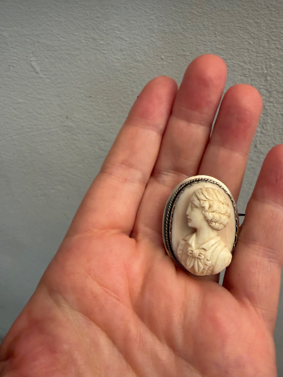 Napoleon III Ivory Cameo Brooch-photo-3