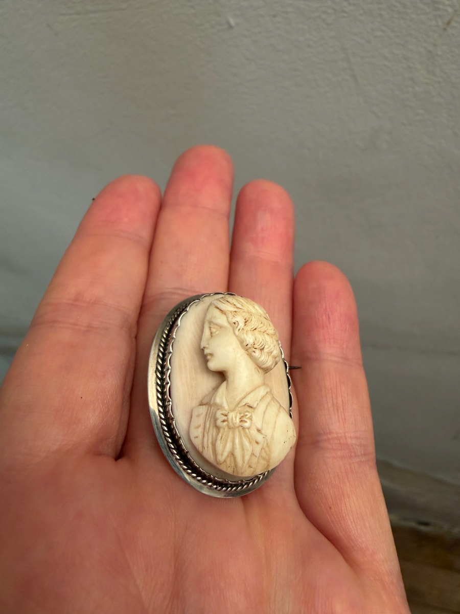 Napoleon III Ivory Cameo Brooch-photo-4