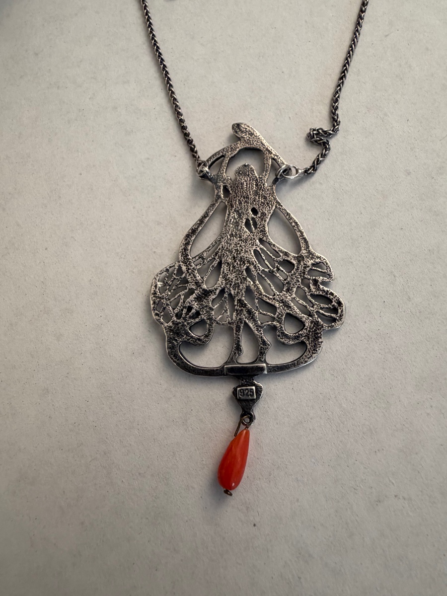 Art Nouveau Pendant-photo-3