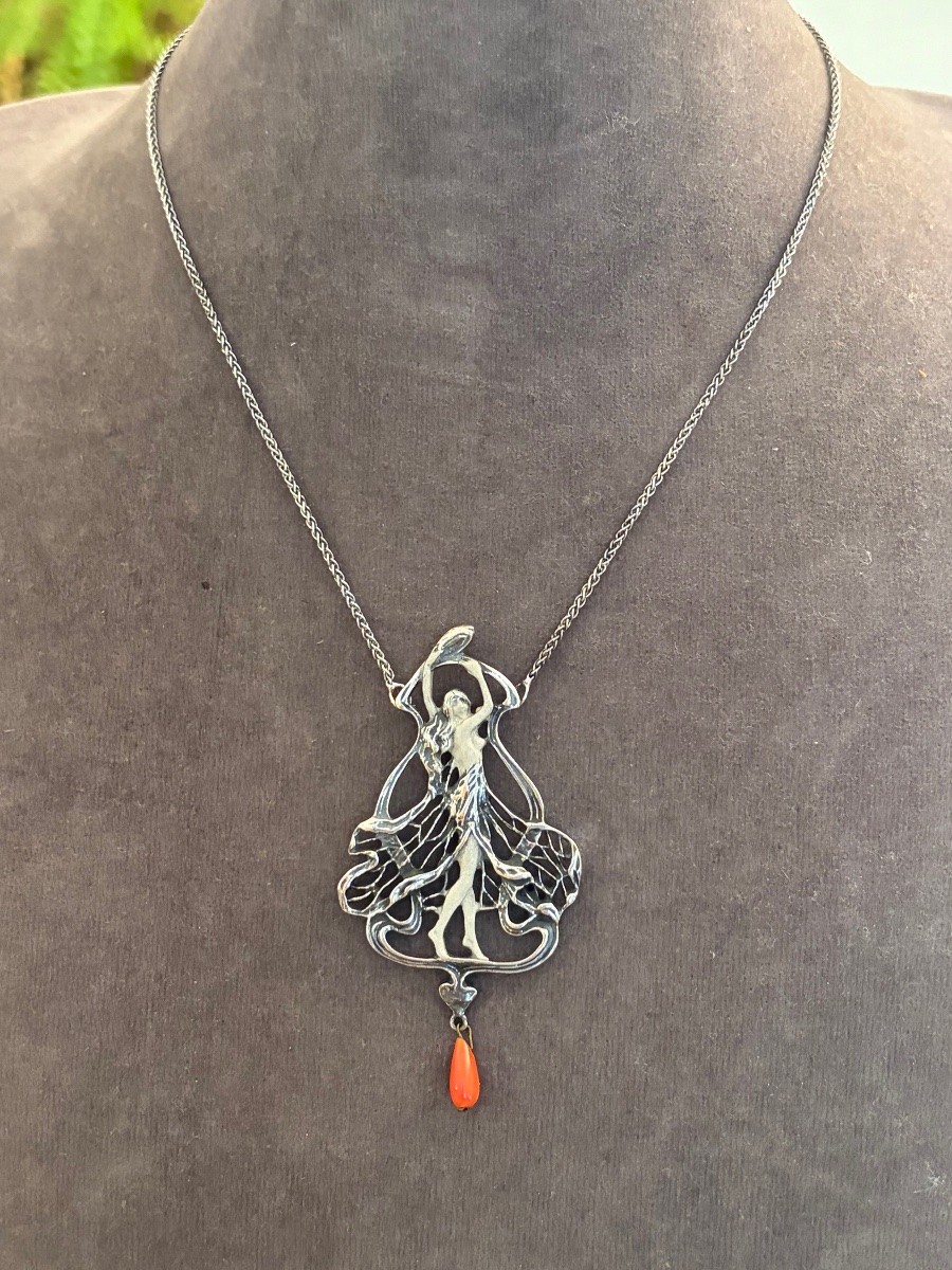 Art Nouveau Pendant-photo-4