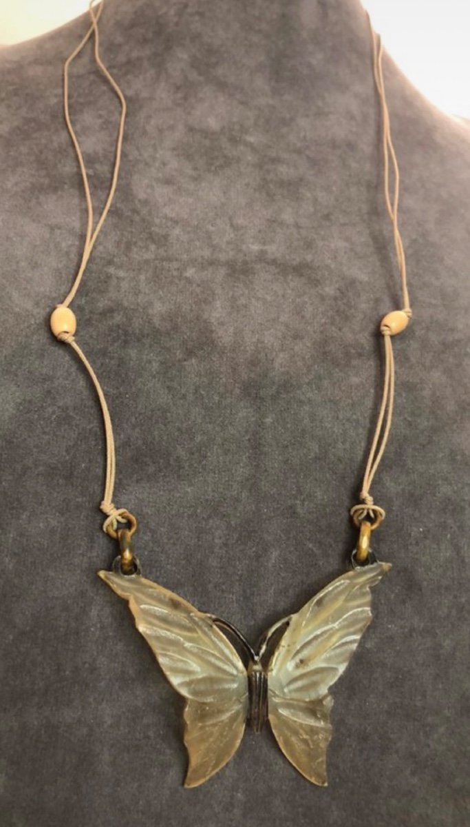 Art Nouveau Butterfly Pendant-photo-2