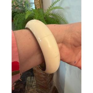 Gold-plated Metal Bone Bracelet