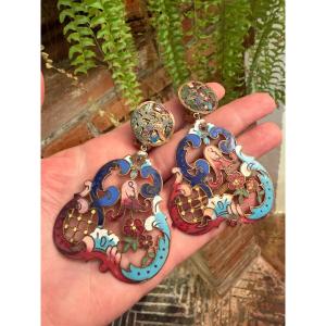 Boucles d’oreilles anciennes