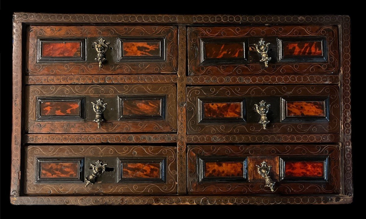 Neapolitan Cabinet, 18th Century
