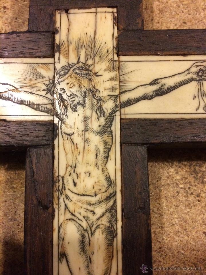 Reliquary Cross In Wood And Bone With Incised Crucifix - Spain, 19th Century-photo-2