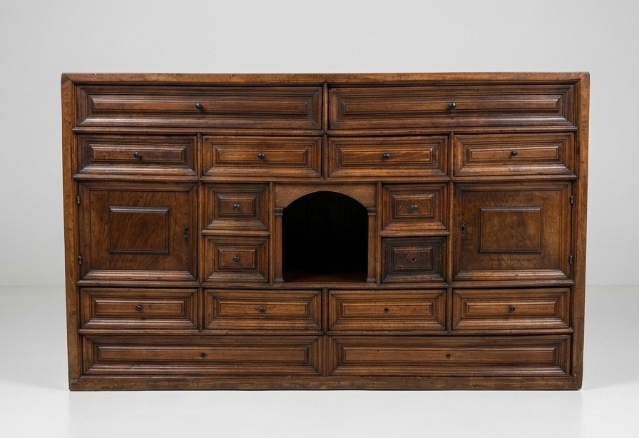 Cabinet Aragonais en Noyer Massif - Espagne, c. 1700