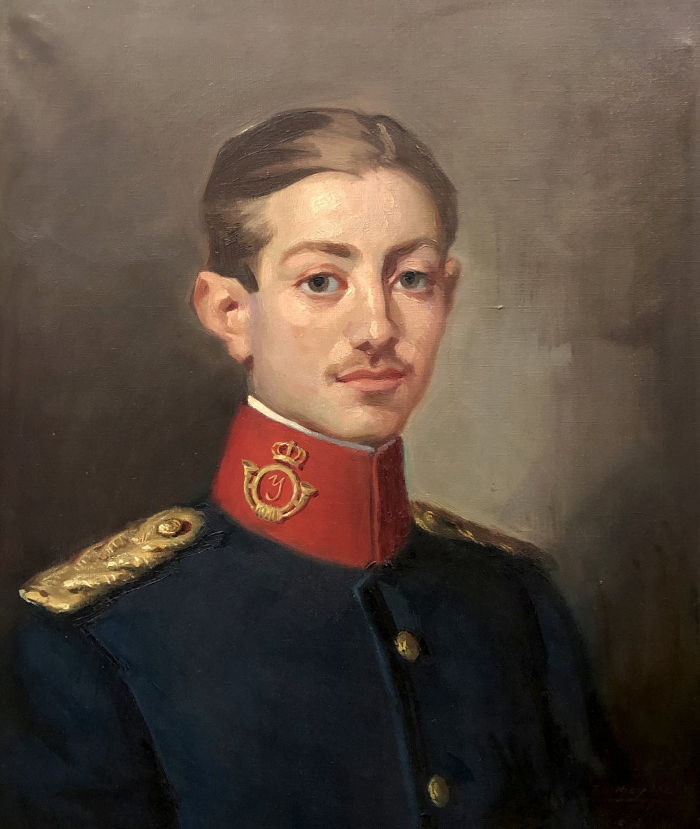 	Spanish School (c. 1920) - The Young Lieutenant-photo-2