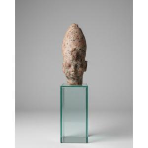 Tête de pharaon en granit rose - Historicisme, c. 1950