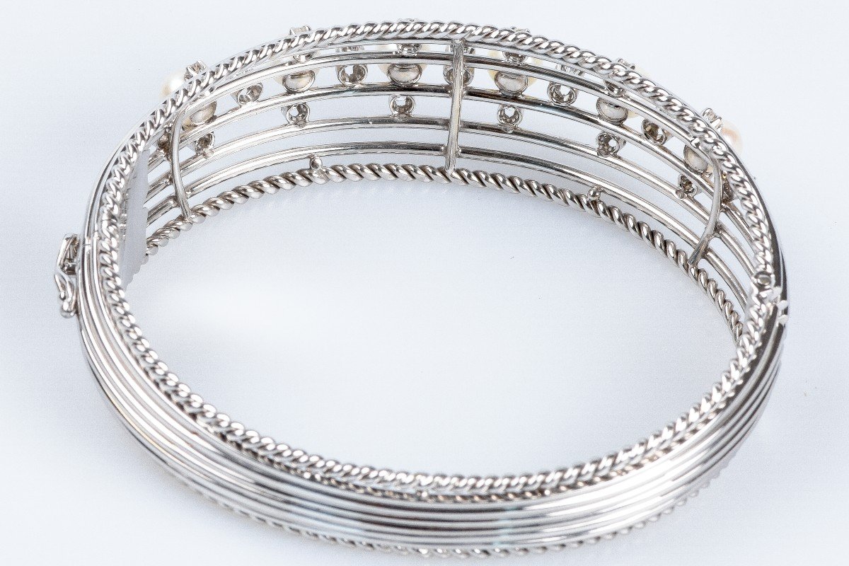 Hinged Half Bangle Bracelet In 18k Corded White Gold-photo-1