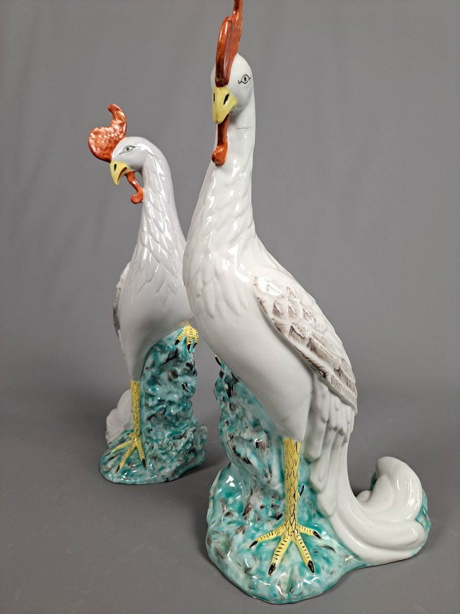 Paire De Phénix En Porcelaine Chinoise Polychrome.-photo-2