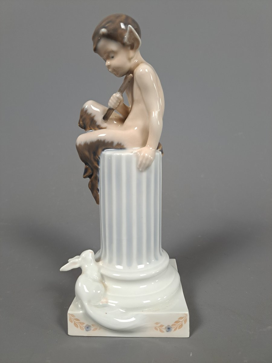 Royal Copenhagen, Faune musicien sur colonne.-photo-4