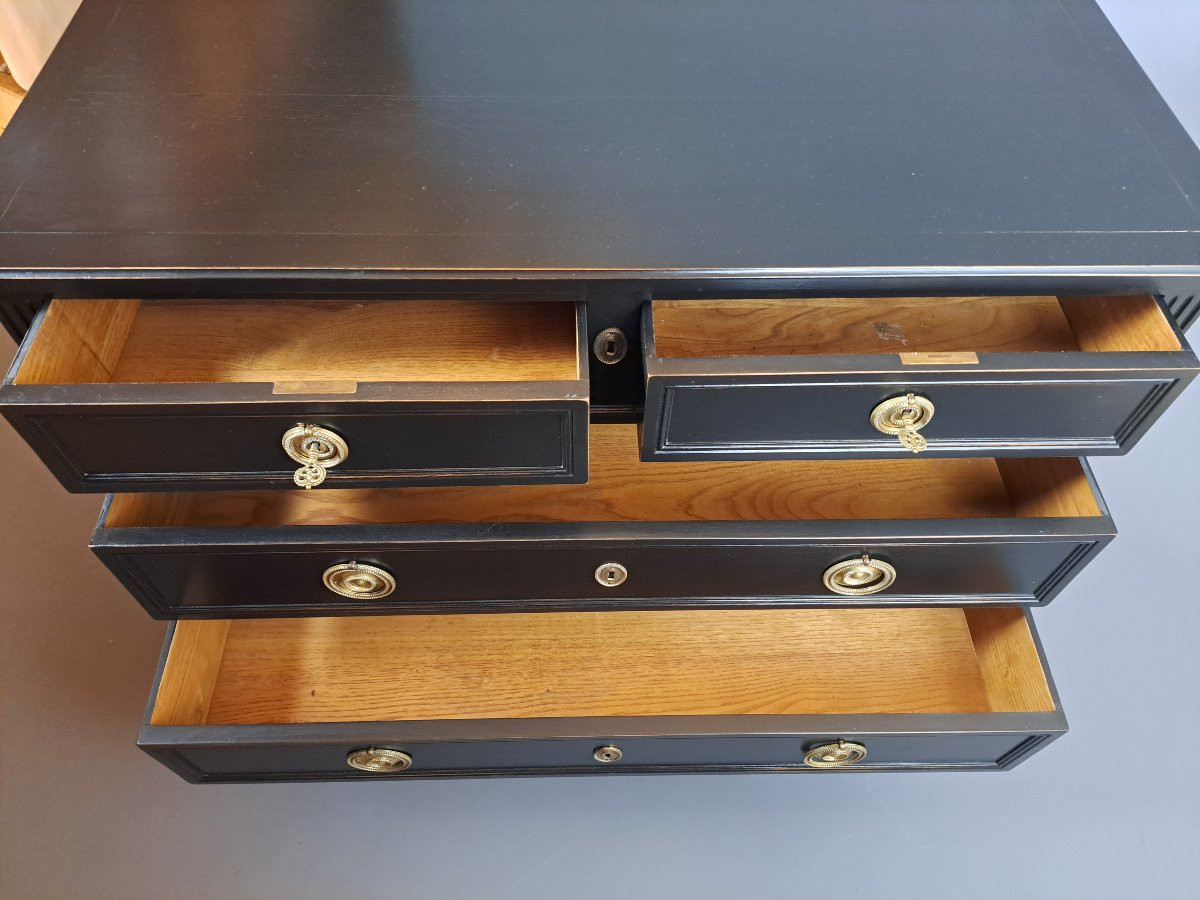 Commode de style Louis XVI, finition noire.-photo-1