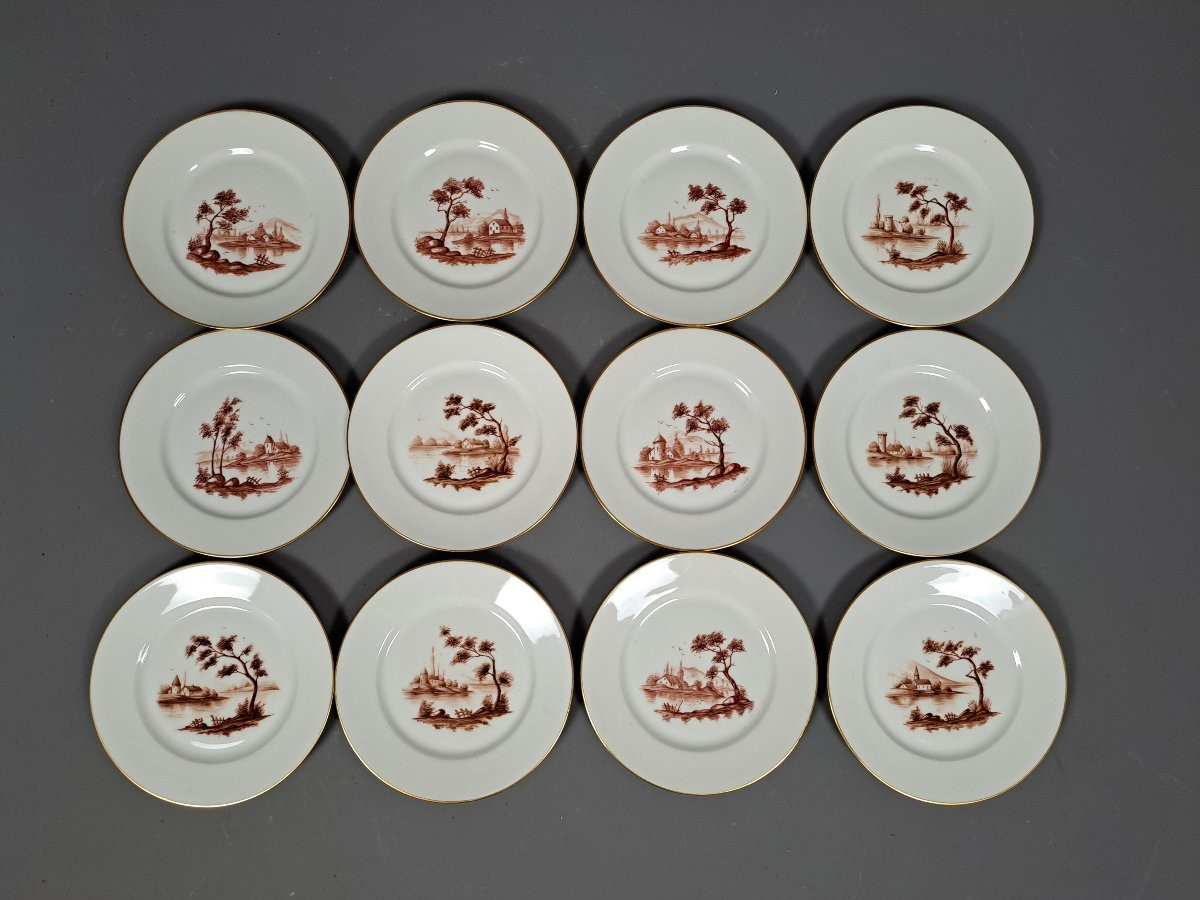 Partie de service à café / Thé, et assiettes à dessert de la maison Damon et Delente à Paris.-photo-5