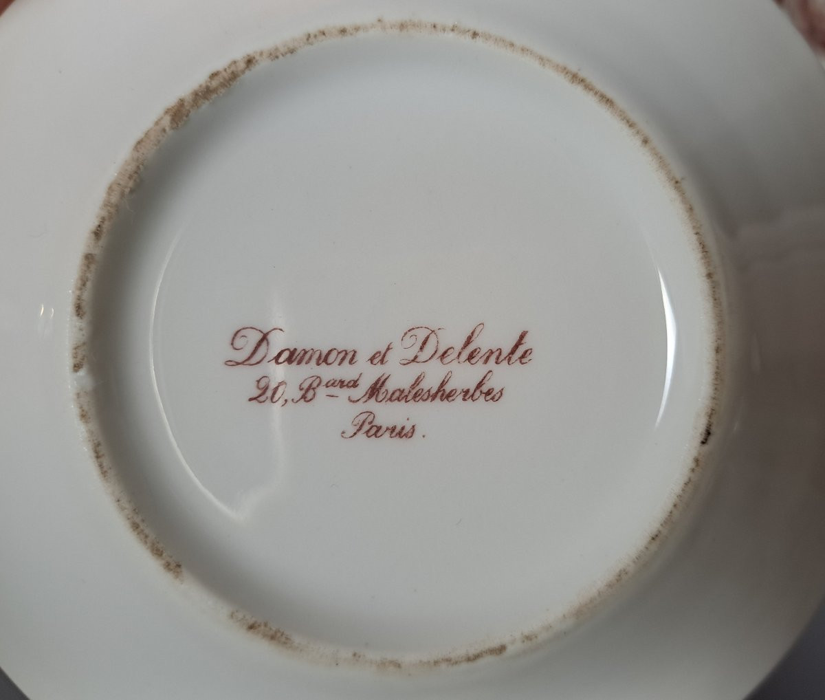 Partie de service à café / Thé, et assiettes à dessert de la maison Damon et Delente à Paris.-photo-7