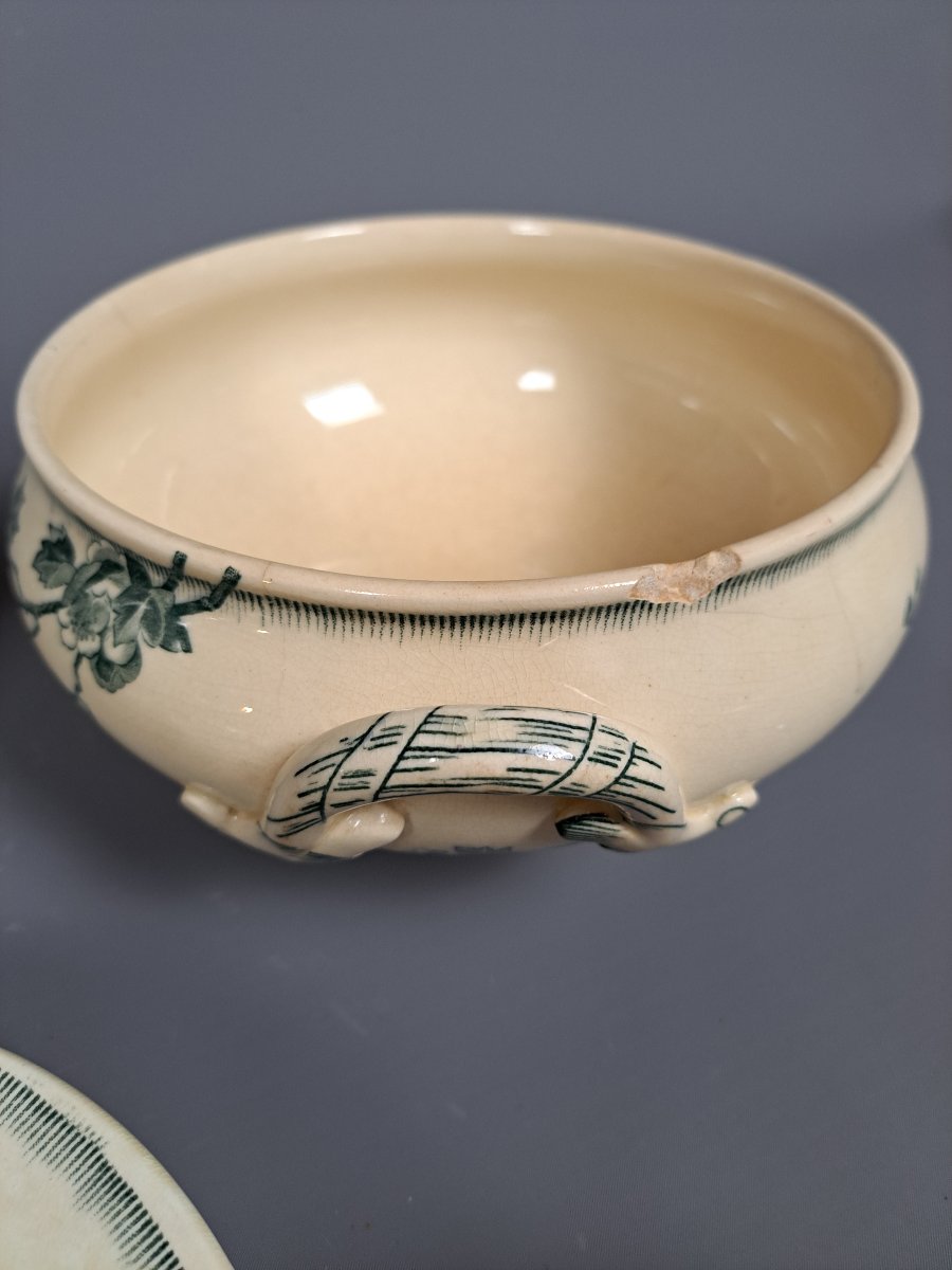 Part Of A "chartreuse" Pattern Earthenware  Dinner Service - Vieillard Bordeaux Factory-photo-6